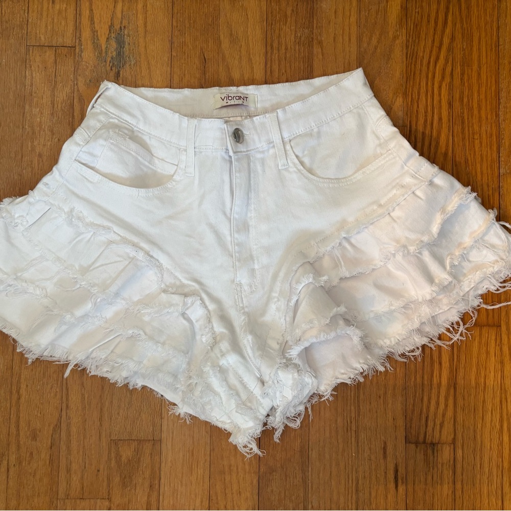 Vibrant Ivory Frayed Jean Shorts